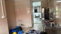 Blk 301 Ubi Avenue 1 (Geylang), HDB 3 Rooms #587745541